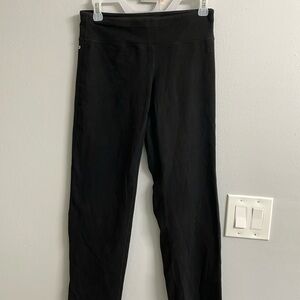 Danskin semi fitted leggings